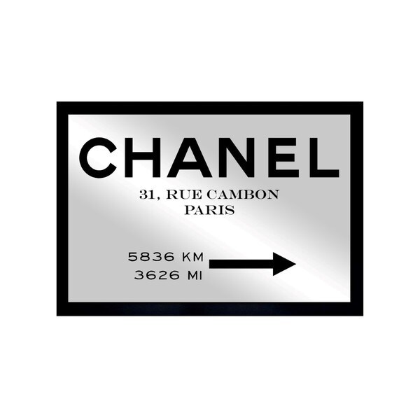 輸入雑貨　特殊強化ガラスアート　『CHANEL』　ミラーアート　60×120cm Oliver Gal 'Couture Road Sign Minimalist' Mirror Art - Black - Bed