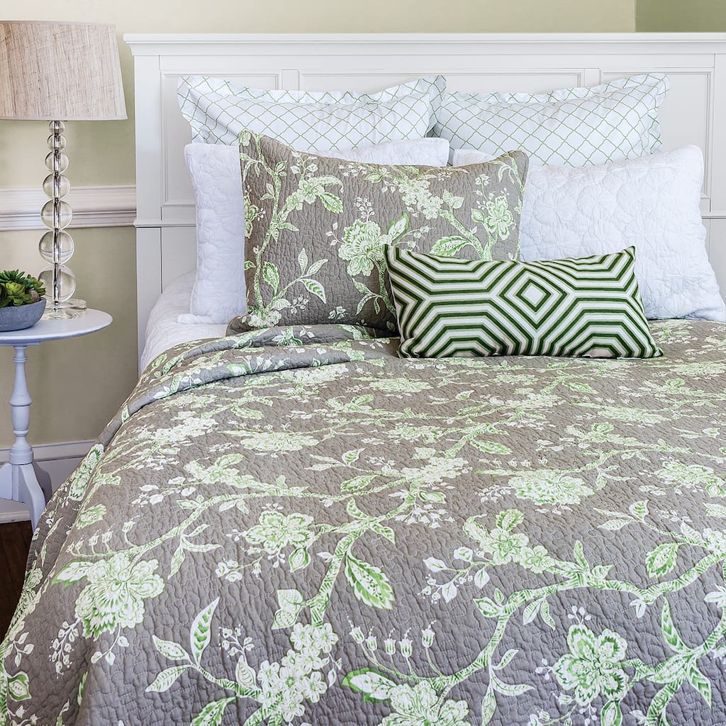 Annabelle Cotton Quilt (Shams not Included)