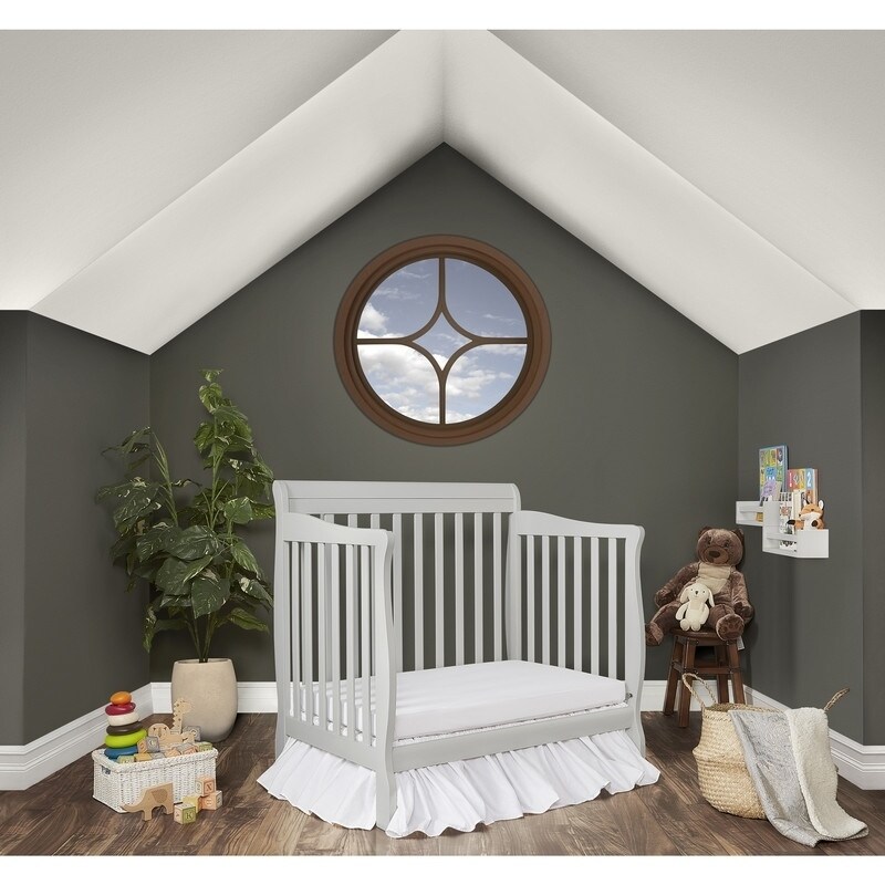 Dream on me outlet mini crib bedding