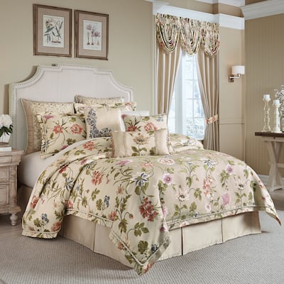 Croscill Daphne Jacquard Woven Floral 4-piece Comforter Set
