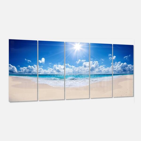 Designart Beautiful Tropical Beach Panorama Modern Seashore Glossy Metal Wall Art On Sale Overstock 13966405