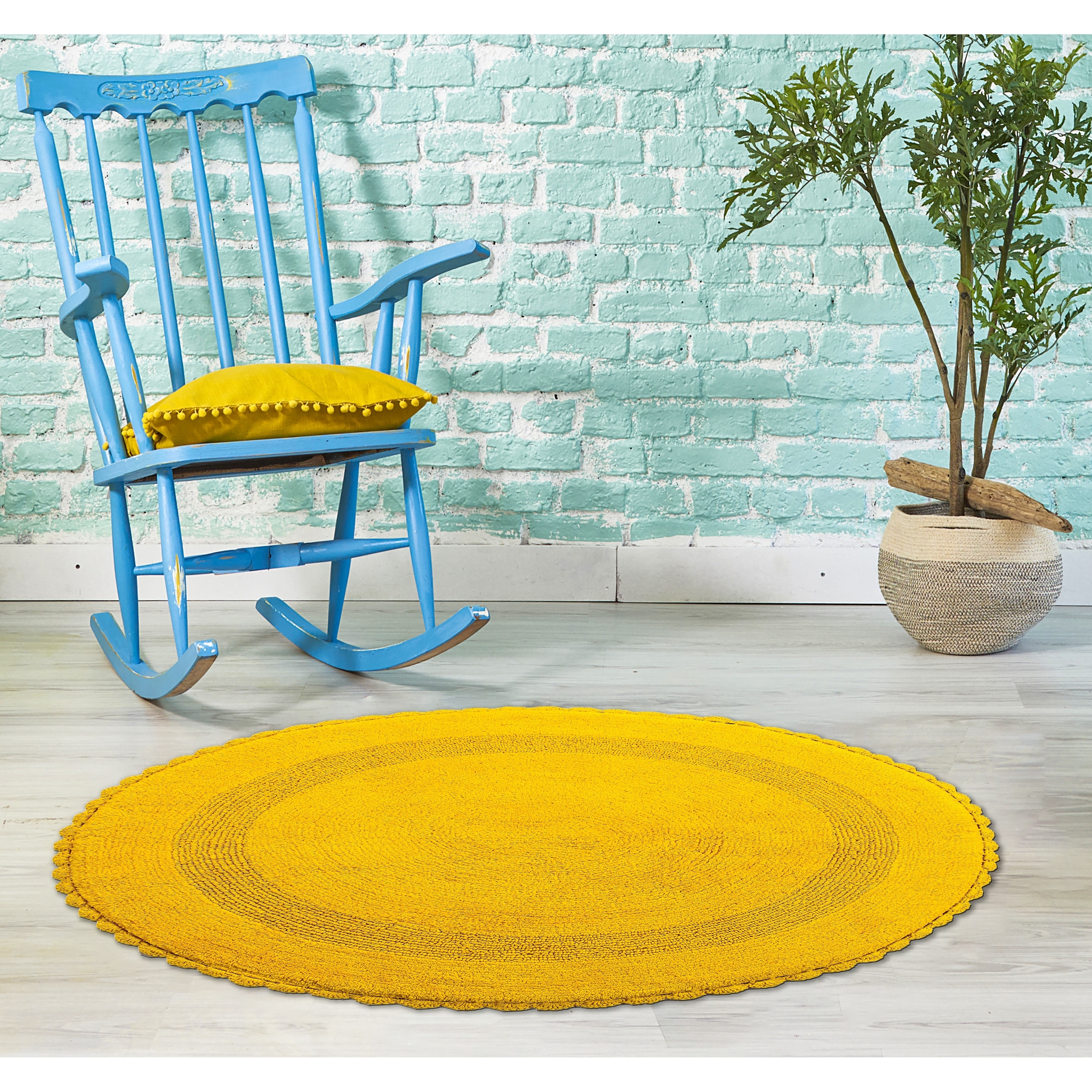 https://ak1.ostkcdn.com/images/products/13984789/36-Inches-Round-Cotton-Bath-Rug-Reversible-Hand-Knitted-Crochet-Border-599b0eb8-5742-4425-b76c-e3a45aa40d3e.jpg