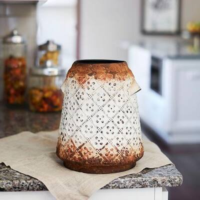 Kris Kros Metal 11.5-inch Vase