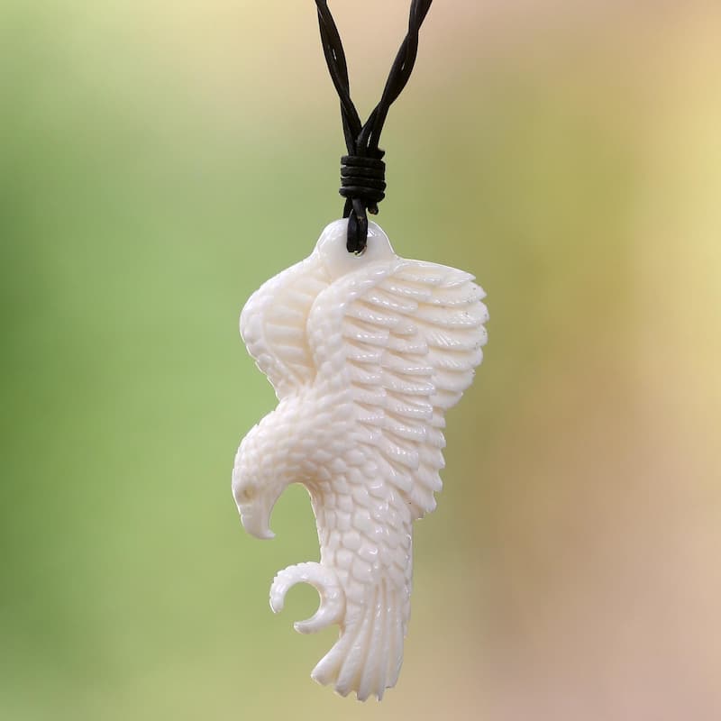 Handmade Leather 'Catch the Wind' Necklace (Indonesia)