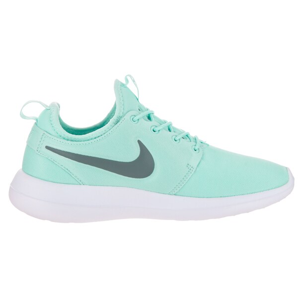 nike womens light blue running shoes