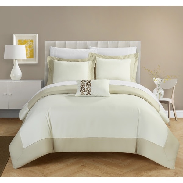 Chic Home 4-Piece Uma Beige Reversible Duvet Cover Set