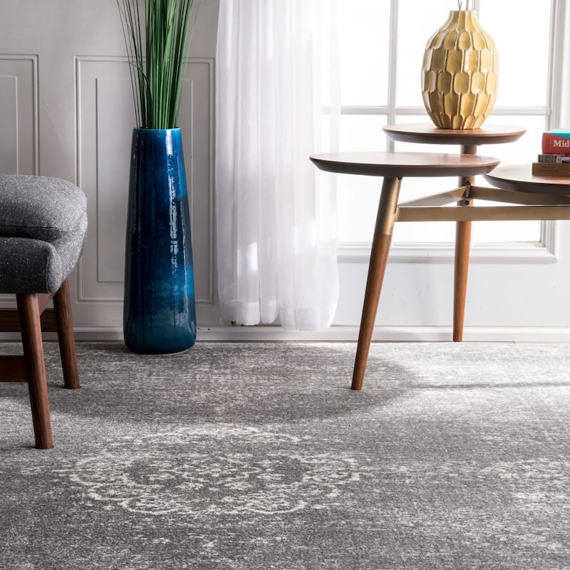 Nuloom Traditional Overdyed Medallion Area Rug