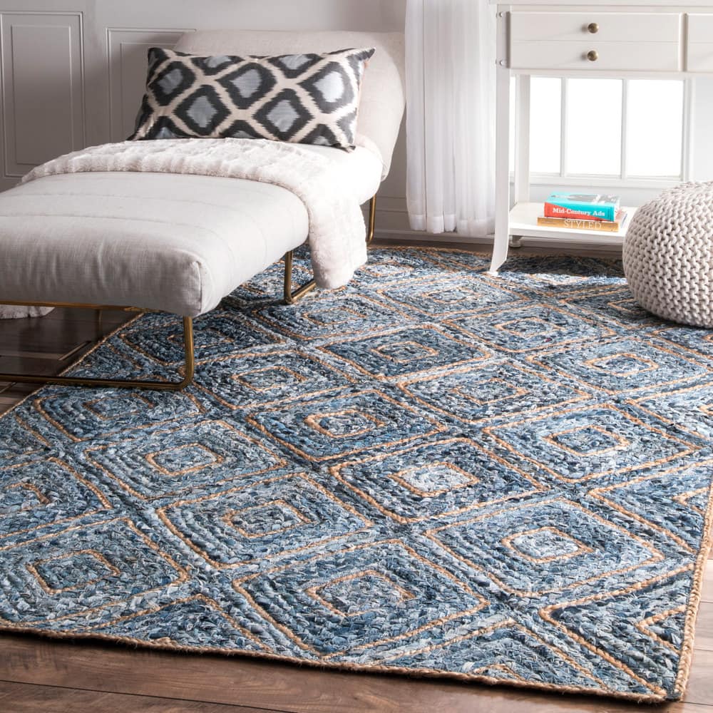 Nuloom Handmade Braided Geometric Diamond Jute Area Rug
