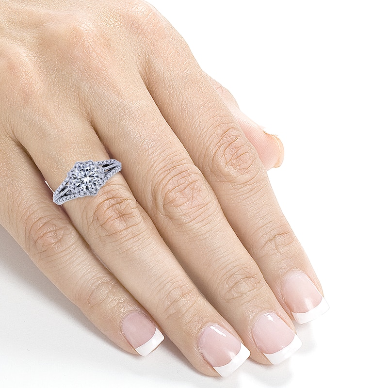 Annello by Kobelli 14k White Gold 1 1/3ct TGW Moissanite and Diamond Star Halo Ring (H-I, I1-I2)