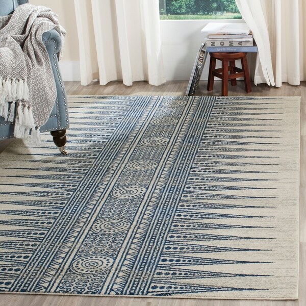 Safavieh Evoke Vintage Boho Chic Ivory / Blue Distressed Rug - 8' x 10'