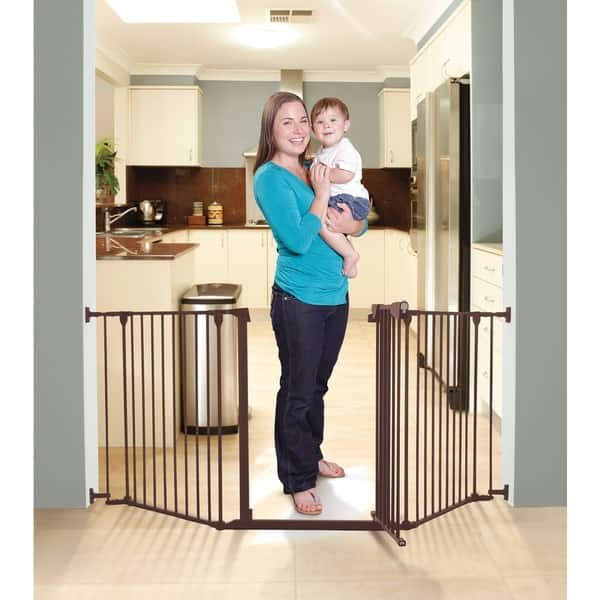 slide 2 of 6, Dreambaby Newport Adapta Brown Metal Gate