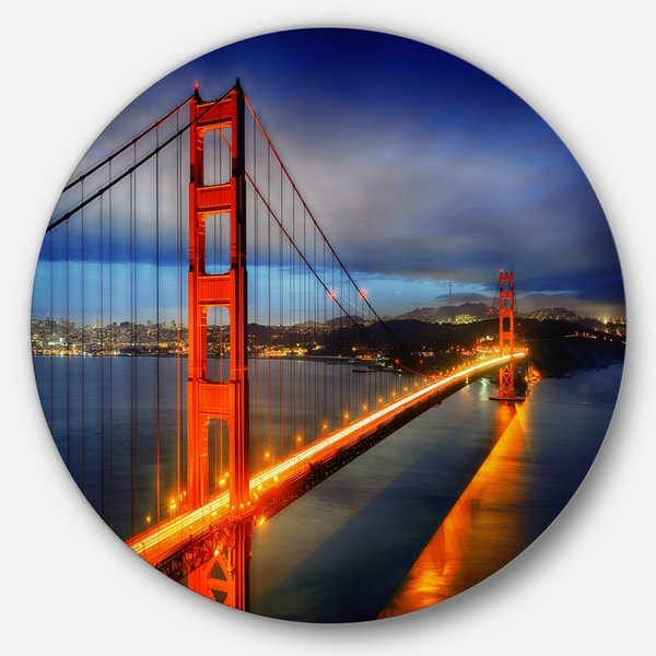 Designart 'Golden Gate Bridge' Landscape Photo Disc Metal Wall Art ...