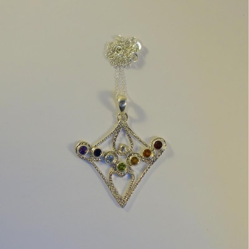 Garnet Goddess Gemstone Pendant 925 Sterling Silver 18/" Silver Necklace Jewellry