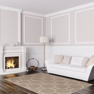 Signature Home Alton Beige Area Rug (5'3 x 7'4) - 5'3 x 7'4