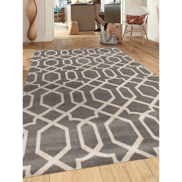 Grey Polypropylene Contemporary Trellis Design Soft Indoor Area Rug - 9' x 12'
