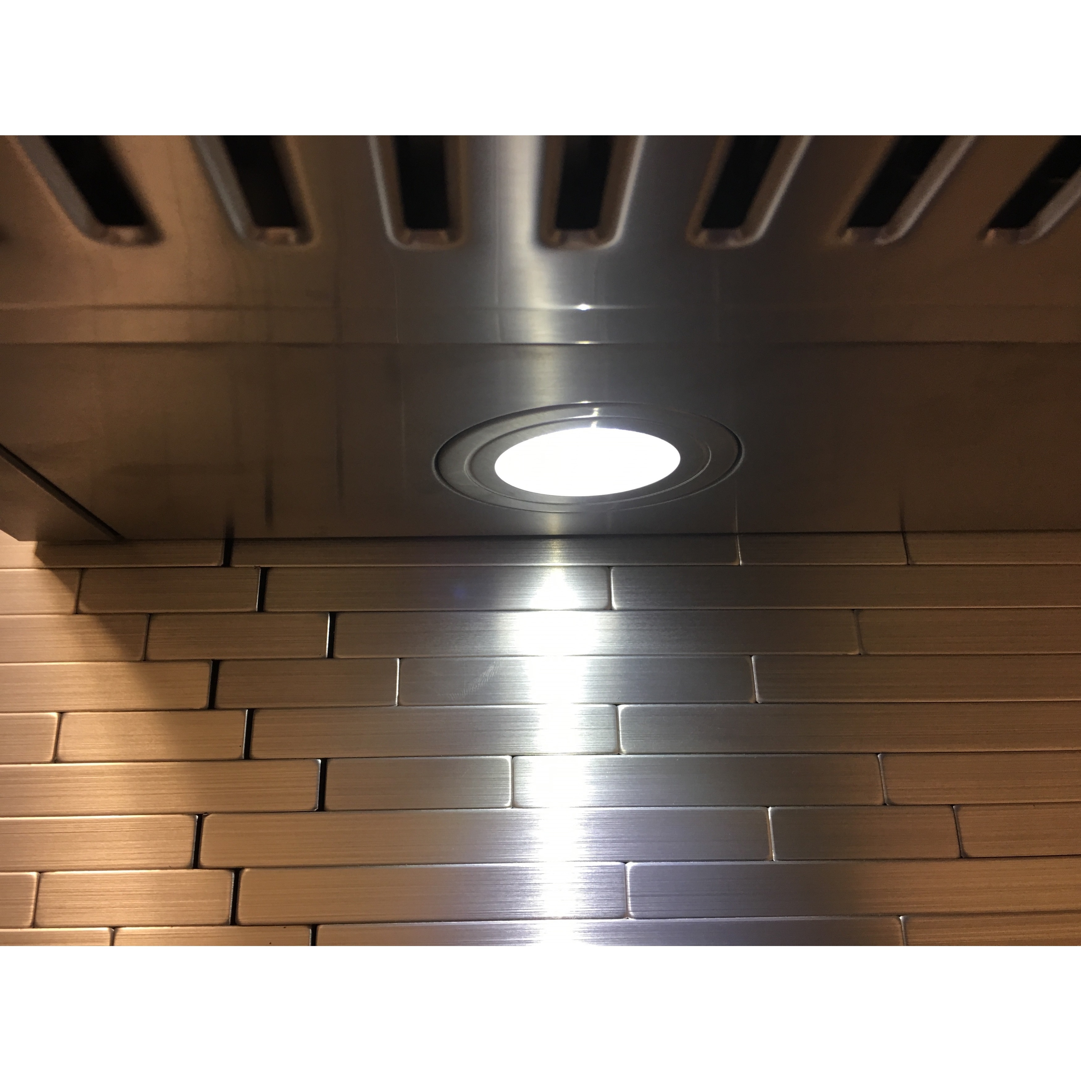 Winflo 2W 12V Energy Saver LED Ultra-Bright Replacement Light Bulbs for Range Hoods (Set of 2)