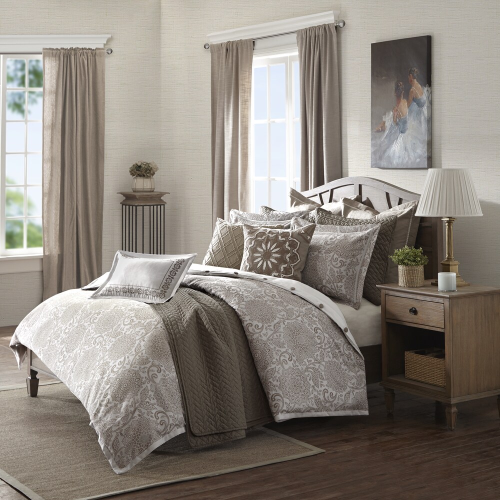 Madison Park Signature - Barely There Comforter Set - King - Natural