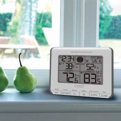 La Crosse Technology T83646 Wireless Weather Station with Time and Calendar