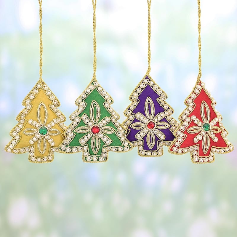 Handmade Beaded 'Colorful Trees' Ornaments Set of 4 (India)