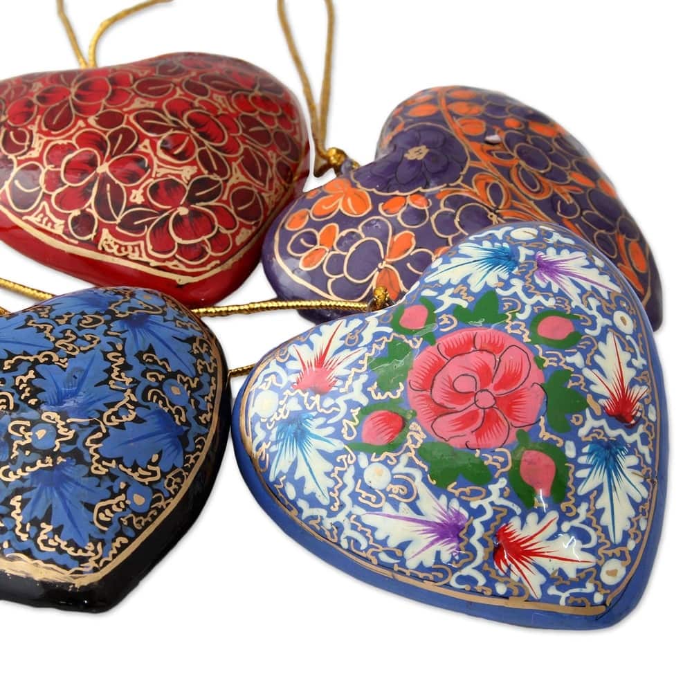 NOVICA Handmade Papier Mache Bouquet of Hearts Ornaments, Set of 4 (India)