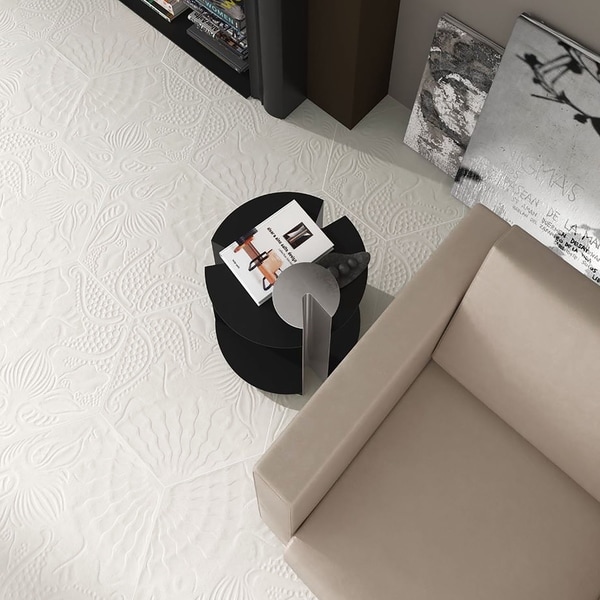SomerTile 8.625x9.875-inch Cornet Hex White Porcelain Floor and Wall Tile (25 tiles/11.19 sqft.) - 8.6" x 8.6"