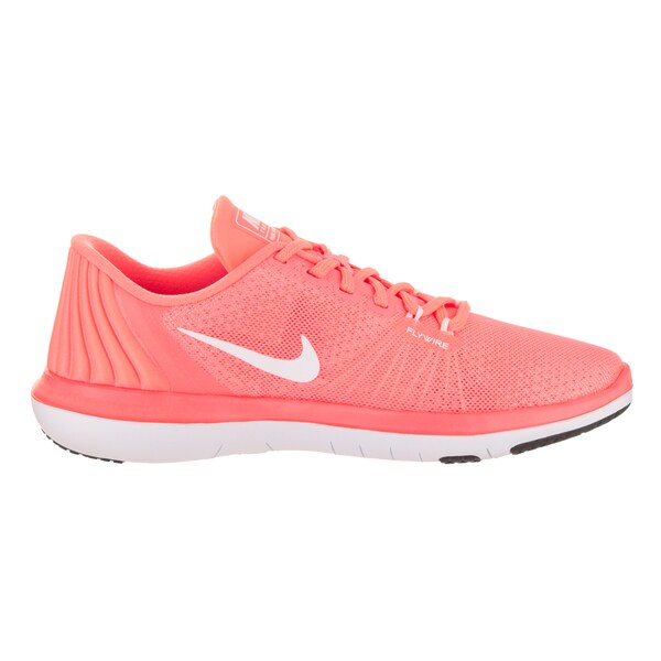 nike flex supreme training sneaker