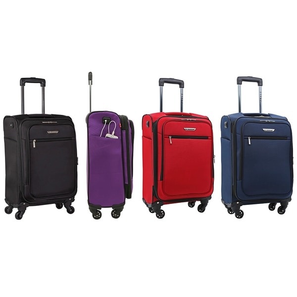 travelers club 20 inch rolling carry on