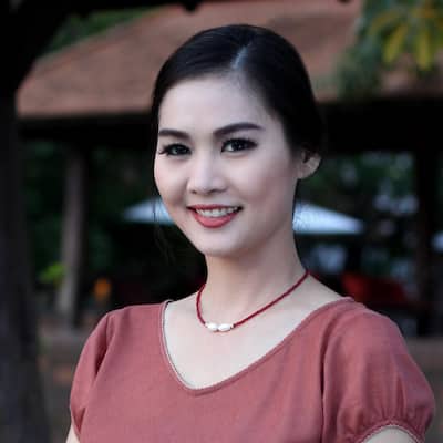 Handmade Sterling Silver 'Scarlet Lady' Quartz Pearl Choker (8 mm) (Thailand)