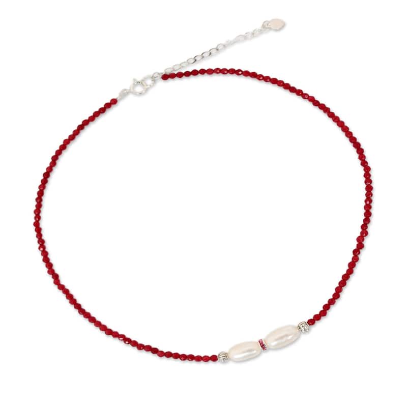 Handmade Sterling Silver 'Scarlet Lady' Quartz Pearl Choker (8 mm) (Thailand)
