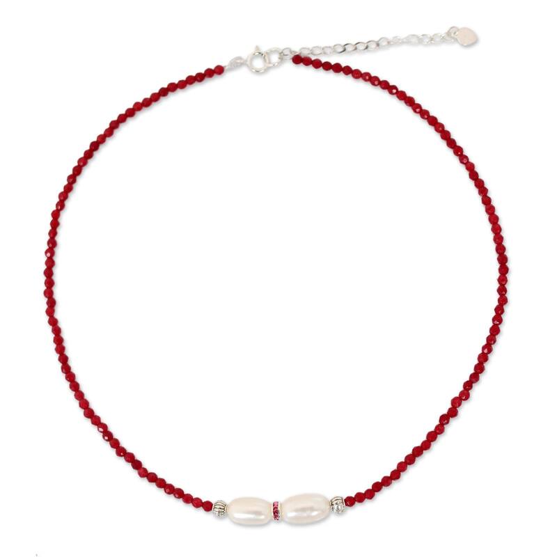 Handmade Sterling Silver 'Scarlet Lady' Quartz Pearl Choker (8 mm) (Thailand)