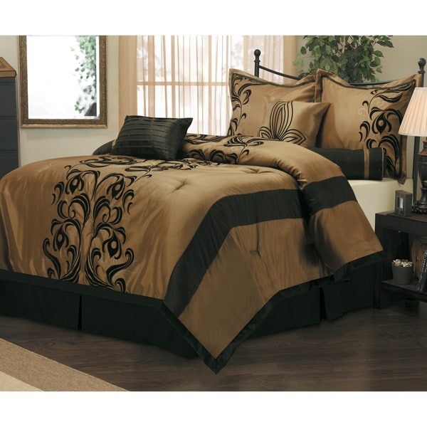 Nanshing Helda 7 Piece Comforter Set