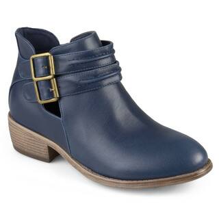 stores that sell booties