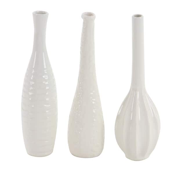 Modern Style Tall White Ceramic Bud Vases With Textural Modern Style Tall White Ceramic Bud Vases With Textural