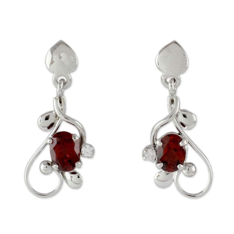 Handmade Pure Love Garnet Dangle Earrings (India) - 1L*0.5W