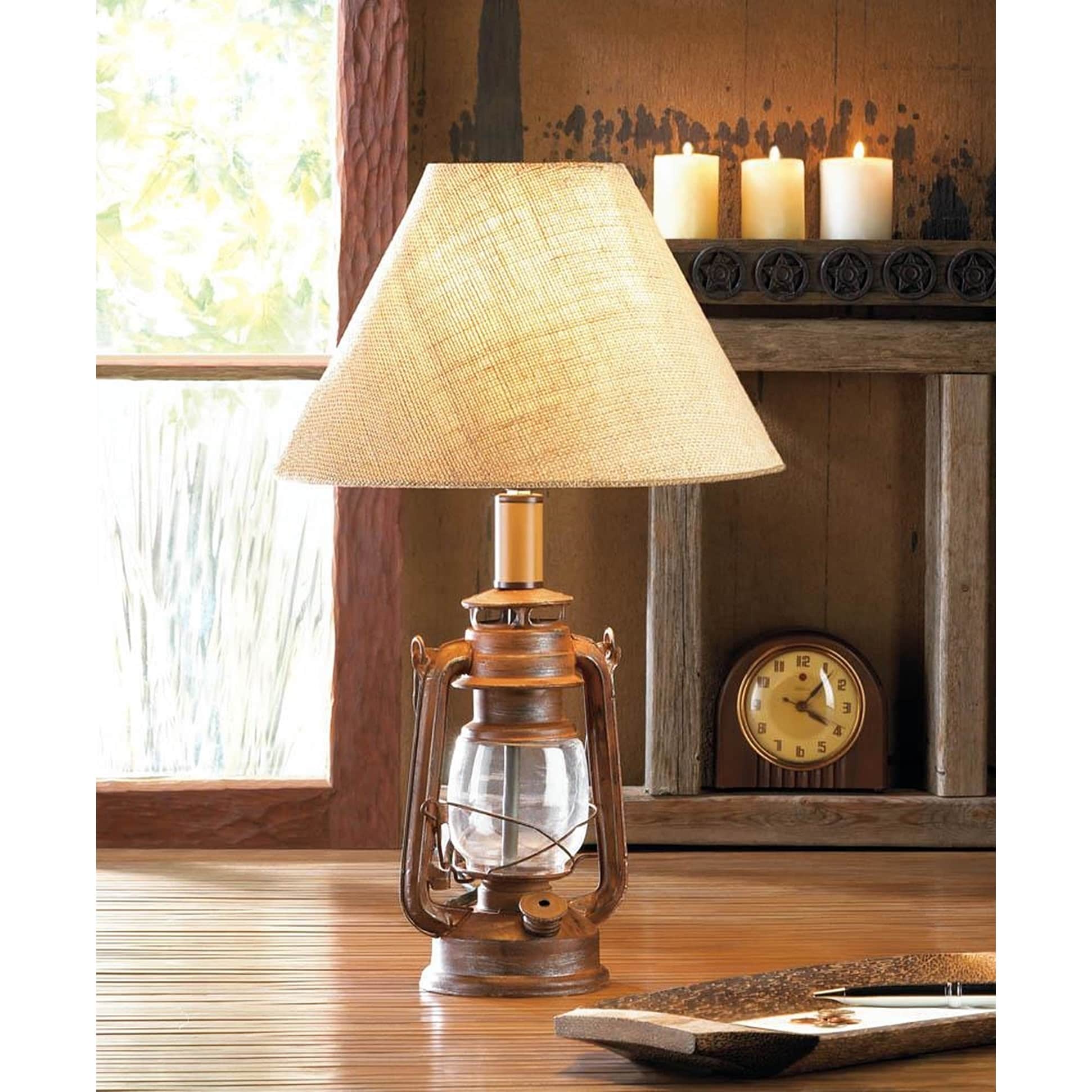 Old Fashioned Table Lamp with Burlap 