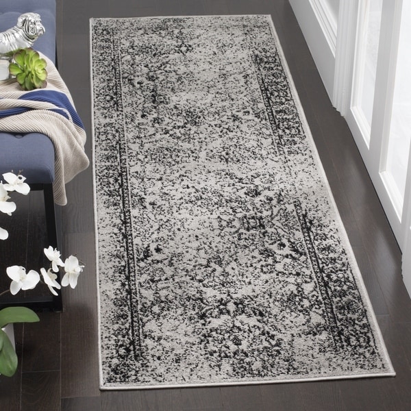 Safavieh Adirondack Vintage Oriental Grey / Black Runner (2'6 x 6') - 2'6" x 6'