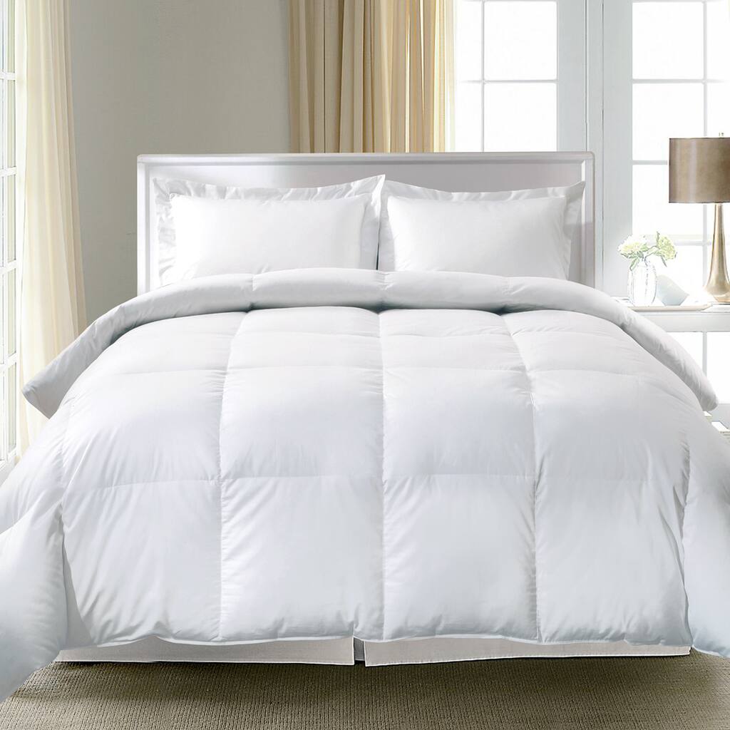 Hotel Grand 300 Thread Count Oversized White Down And Feather Comforter