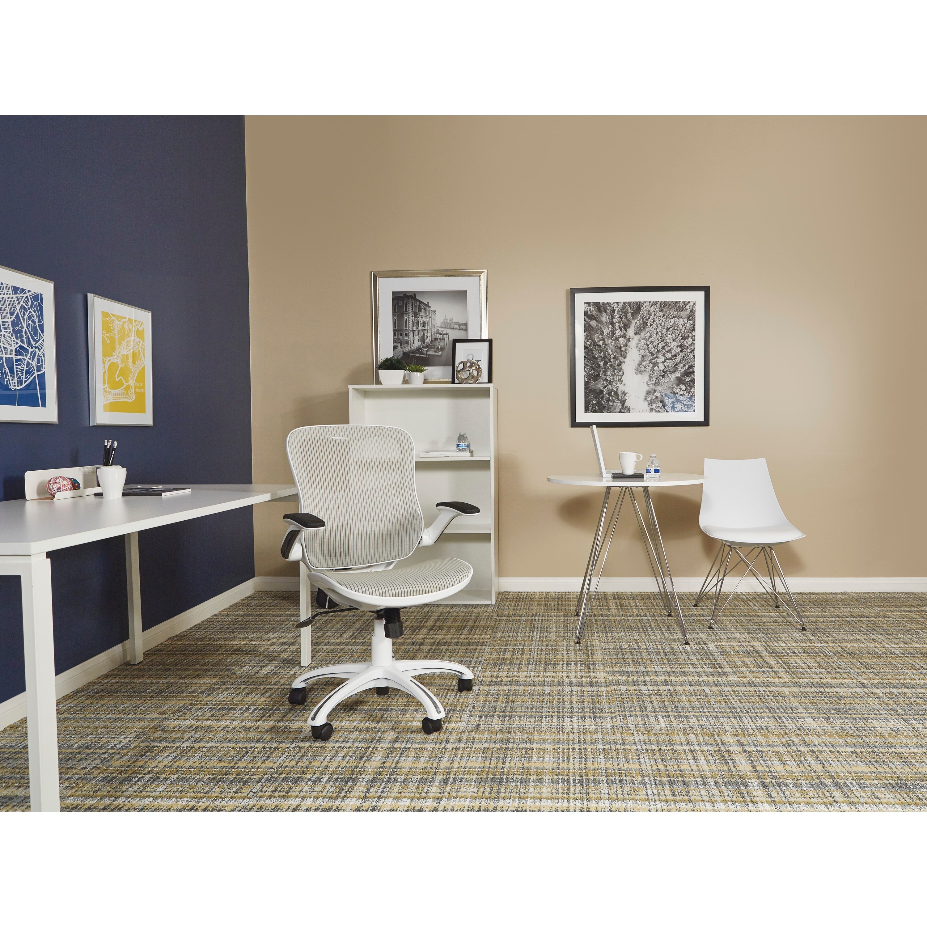 Office Star Products Riley White Mesh Back Office Chair As Is