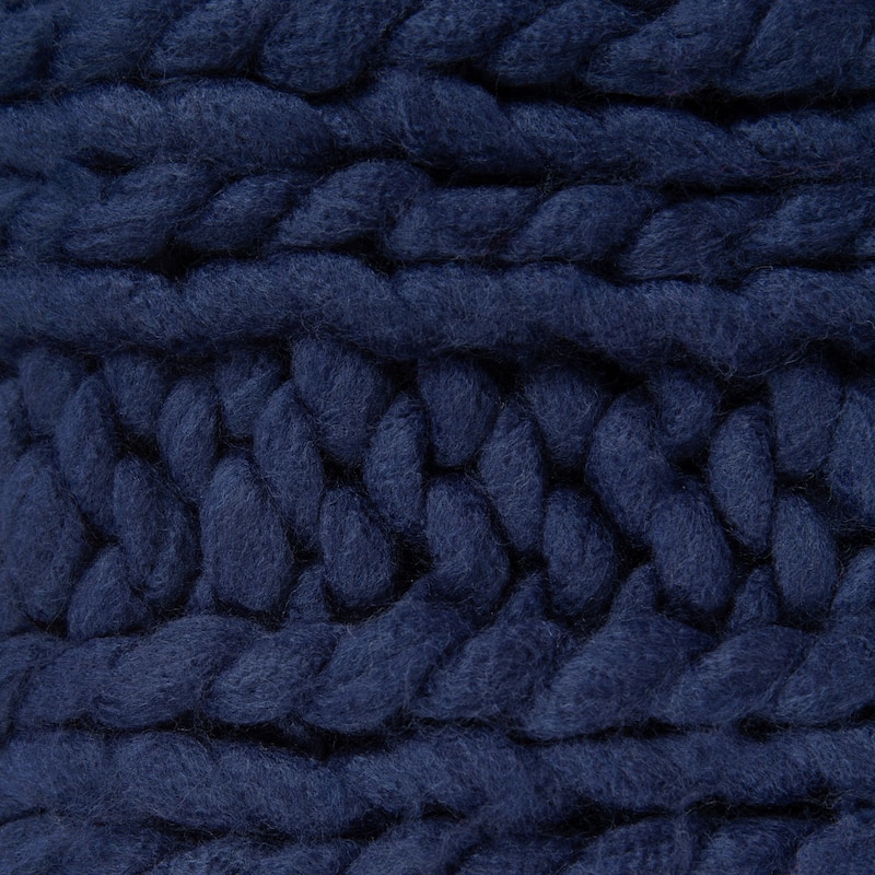 Kate and Laurel Chunky Knit Throw
