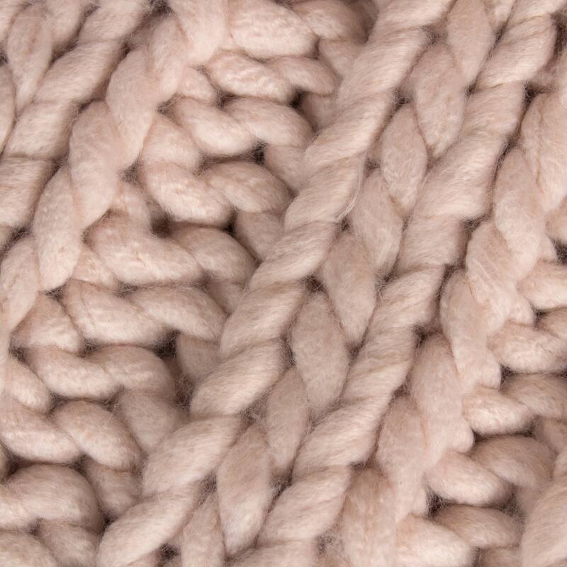 Kate and Laurel Chunky Knit Throw