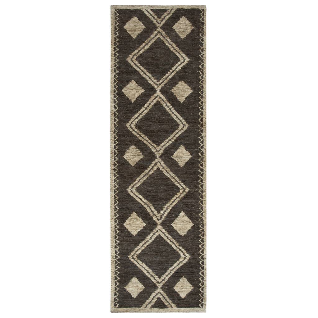 Hand-woven Whittier Brown Jute Geometric Runner Area Rug (2'6 x 8') - 2'6" x 8'