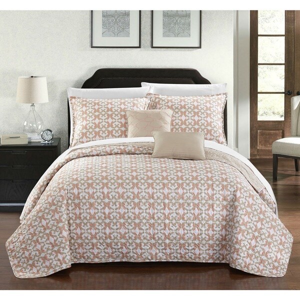 Chic Home 9-piece Pamelia Taupe Fleur De Lis Patterned Reversible Quilt Set