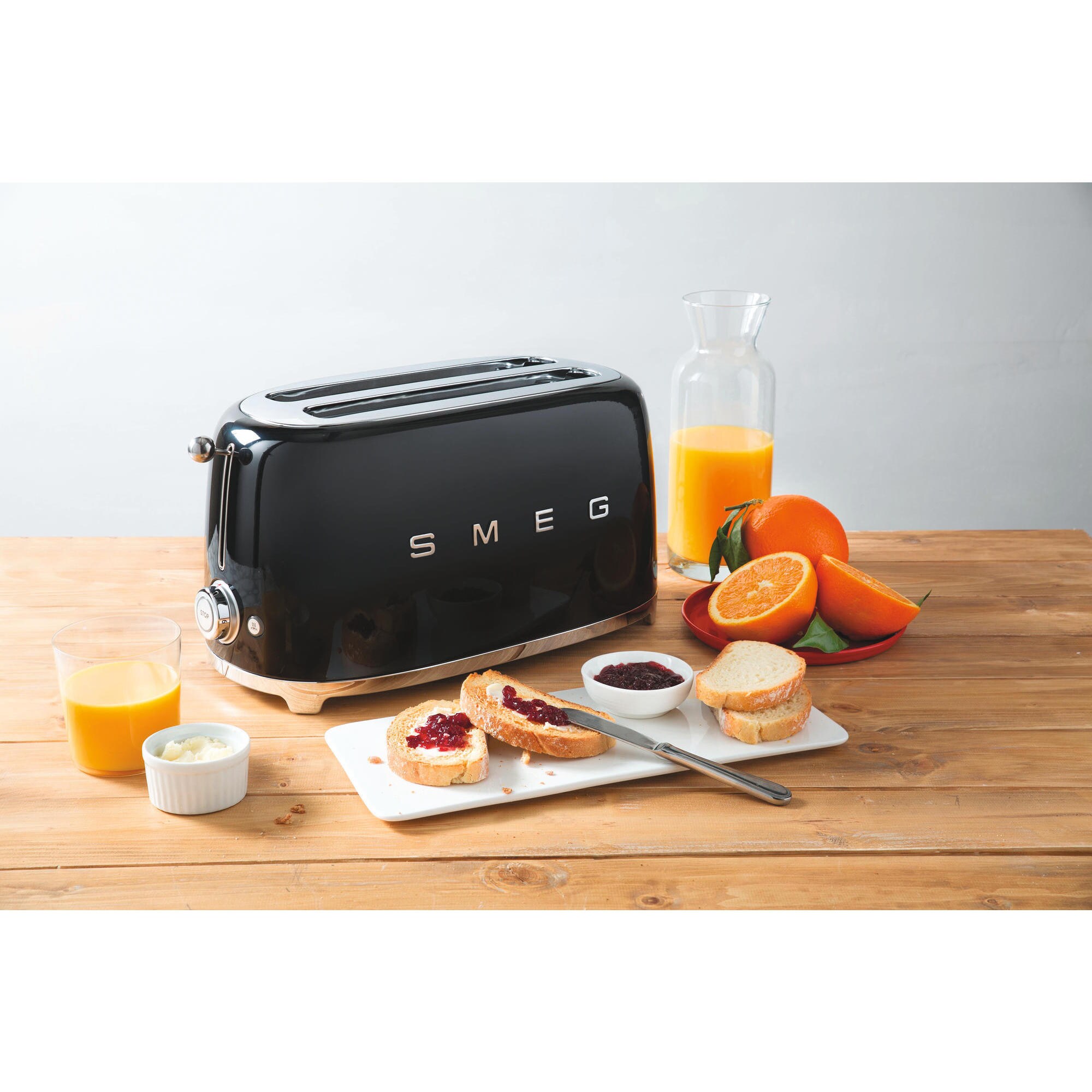  Smeg 4-Slice Toaster Black : Home & Kitchen