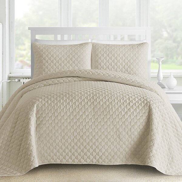 shop comfy bedding gifted lantern quilted 3-piece bedspread