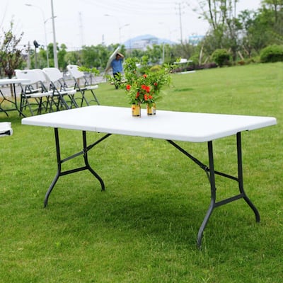 Indoor/Outdoor 6-foot Plastic Portable Camping Picnic Table