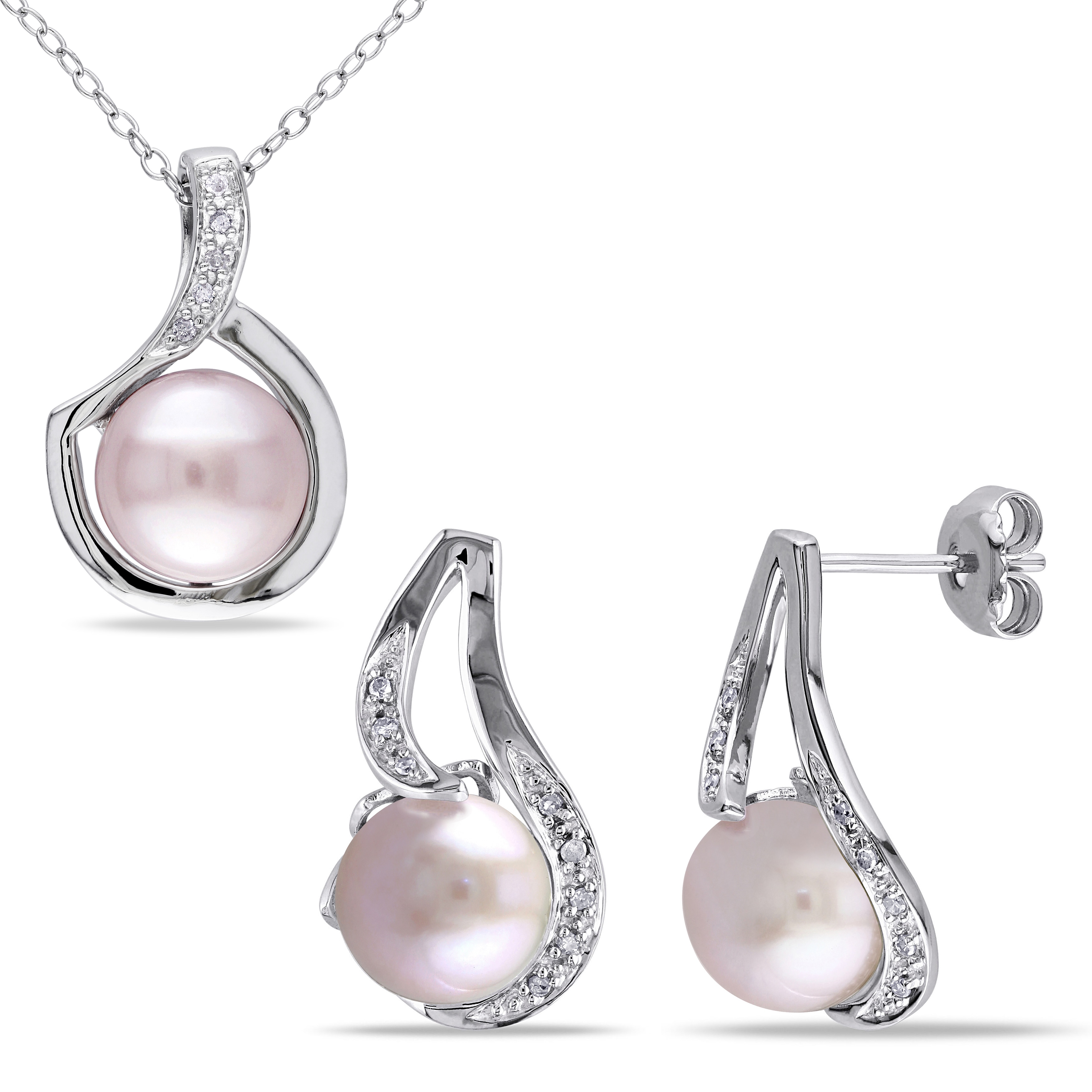 pink pearl necklace and earrings