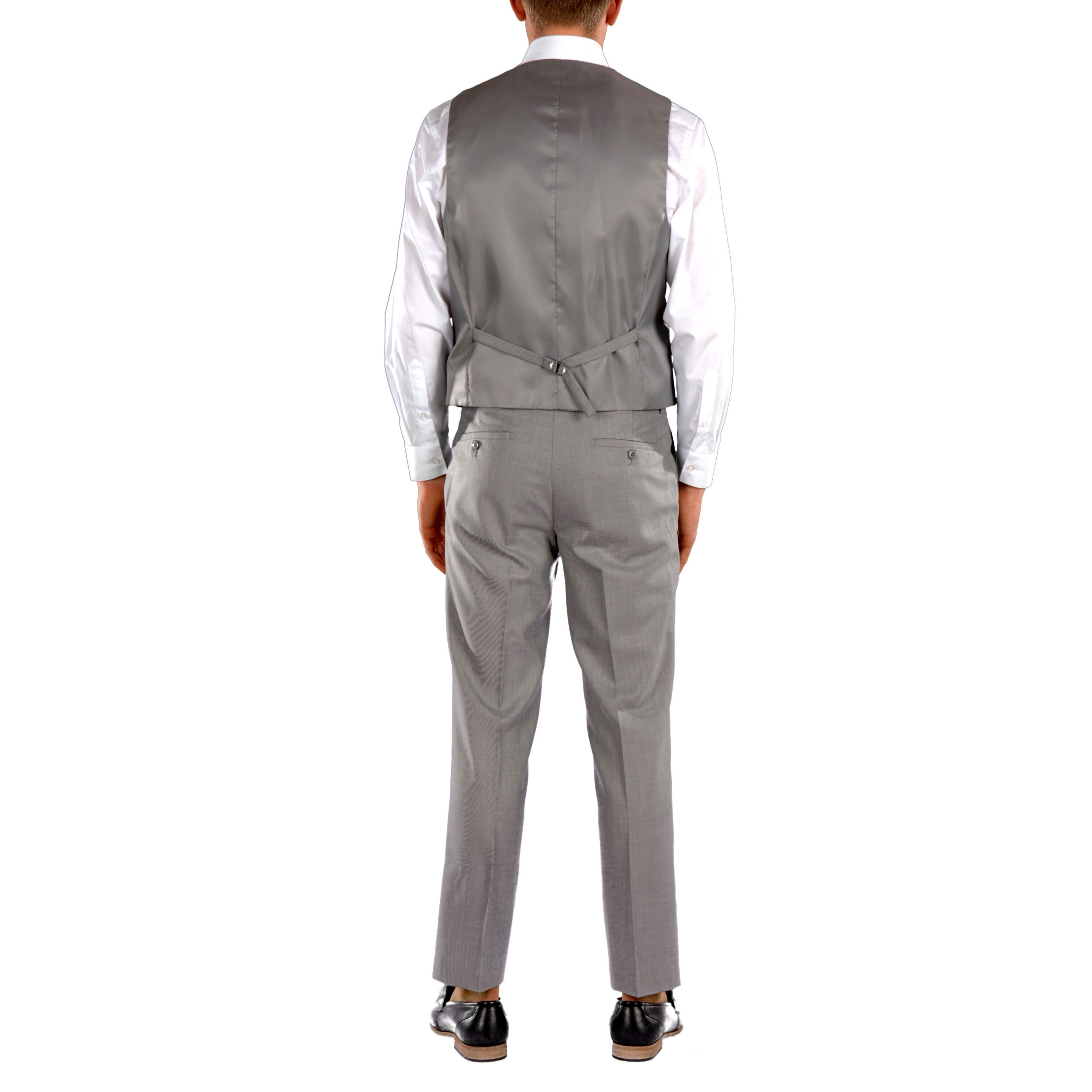 belt with three piece suit