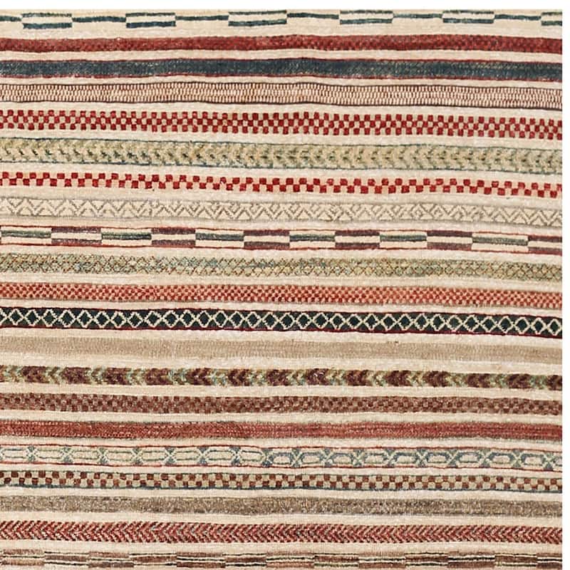 Handmade Vegetable Dye Gabbeh Wool Rug (Afghanistan) - 7'8 x 9'6