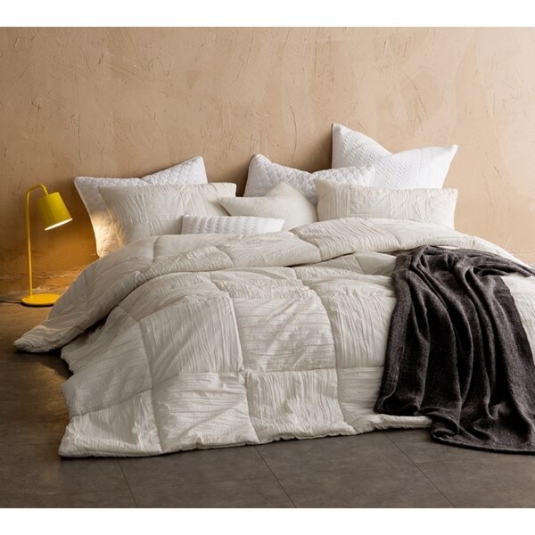 BYB Single Tone Jet Stream Blended Textured Quilt (Shams Not Included)