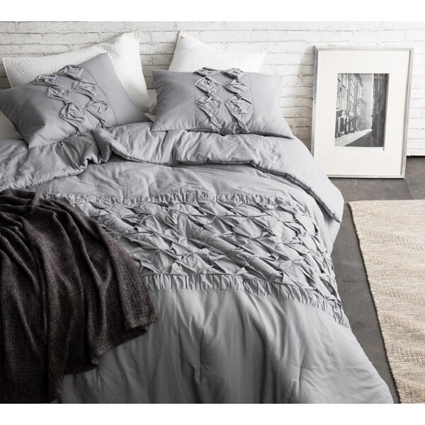 BYB Cadence Alloy Grey Textured 3 Piece Quilt Set